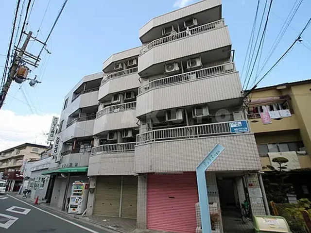 ジュネス八雲西　の外観写真