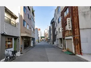 店舗付き　中央区日本橋１の物件写真 2