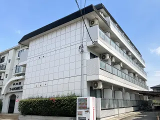 ティーホームズ伊川館の外観写真