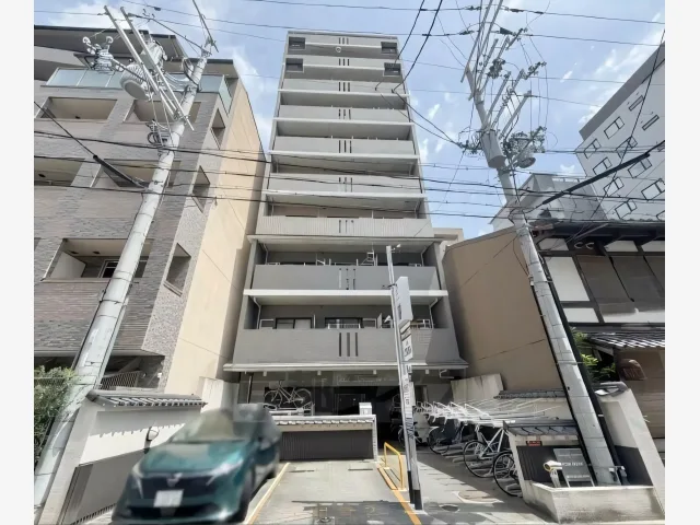 プレサンス京都烏丸御池　1Fの外観写真